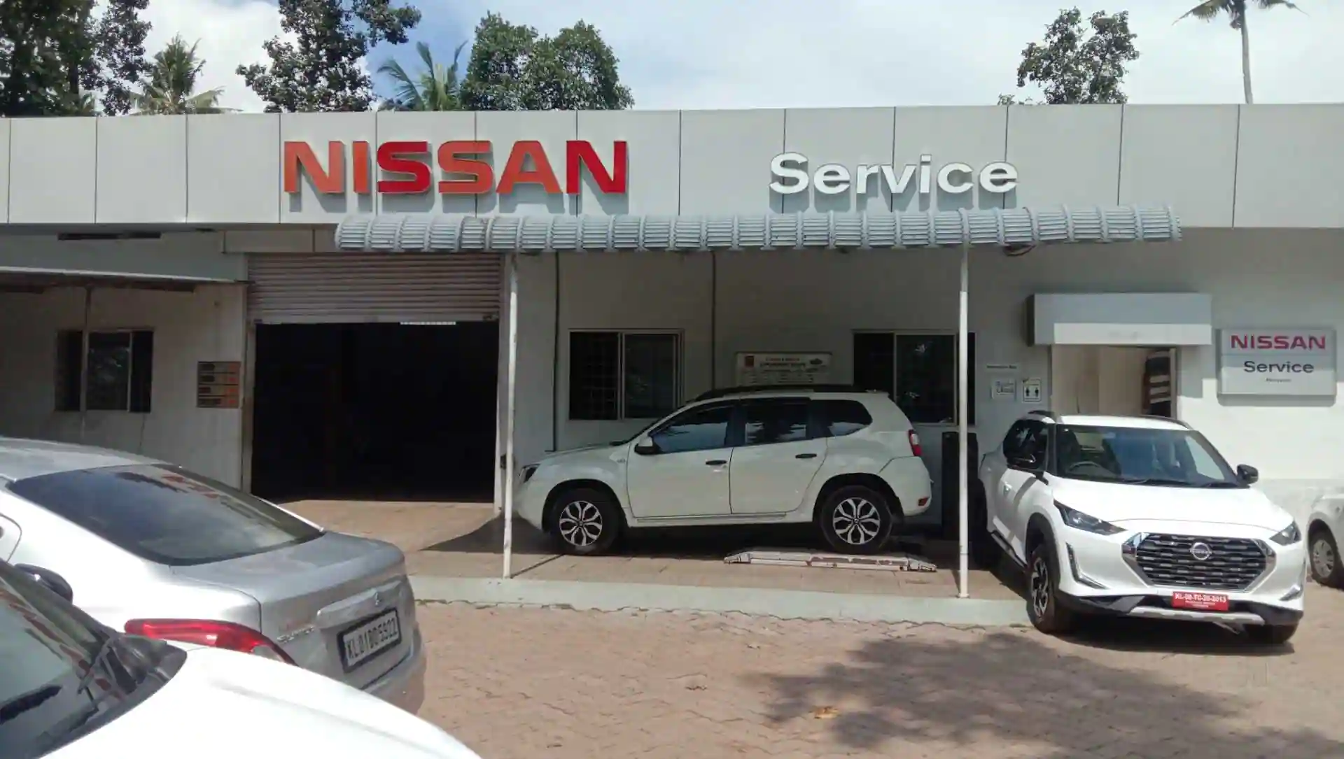 nissan service centre
